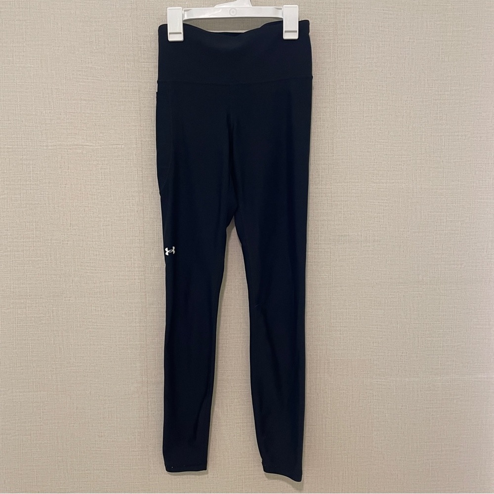 Under Armour black compression leggings size small